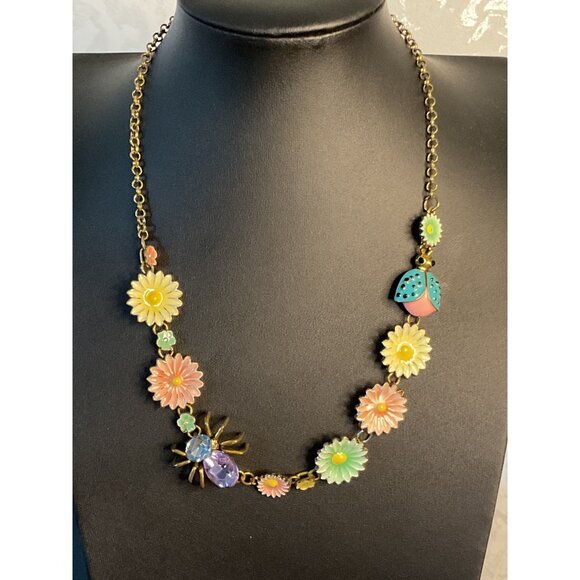 Whimsical Garden-Themed Necklace With Flowers & Spider Buds - Picture 1 of 4